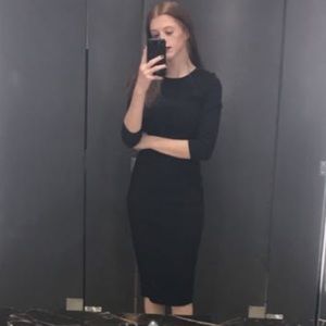 Black Body-con dress with low v back